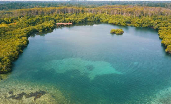 Punta Caracol Aqua Lodge, Panama