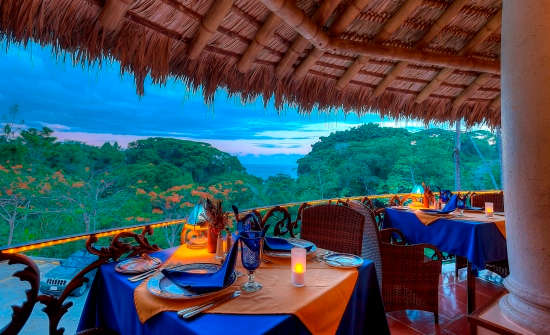 Stay at Cuna del Angel Hotel, Costa Rica