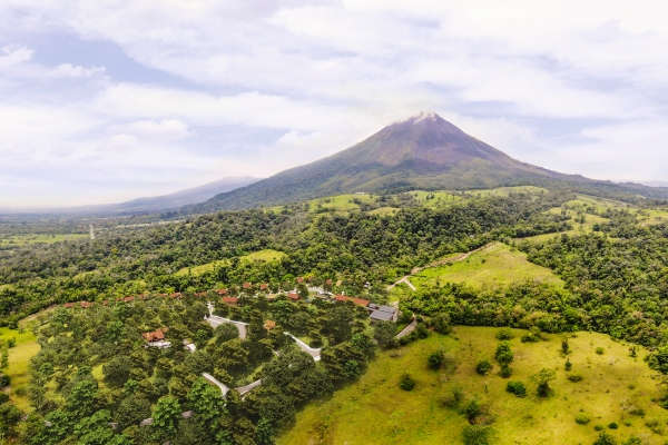 Stay at Amor Arenal Luxury Lodge | Costa Rica Experts