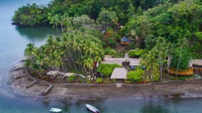 Isla Chiquita Glamping Resort