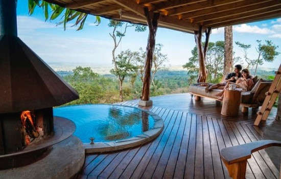 8 Best Costa Rica Honeymoon Resorts & Hotels