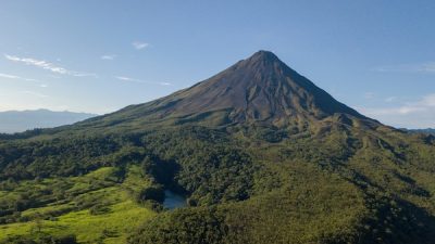 Volcano & Cloud Forest Holiday in Costa Rica