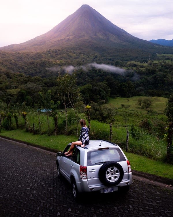 How To Get Around Costa Rica by car