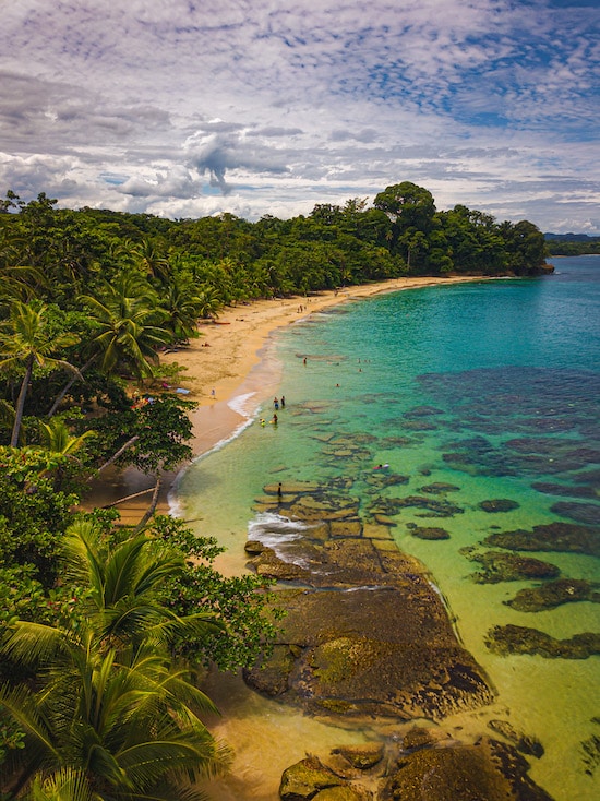 Aguas Claras, Puerto Viejo de Talamanca